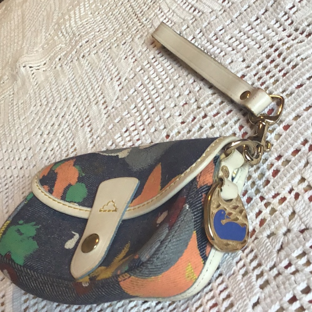 Dooney Bourke Wrilest - Picture 2 of 6